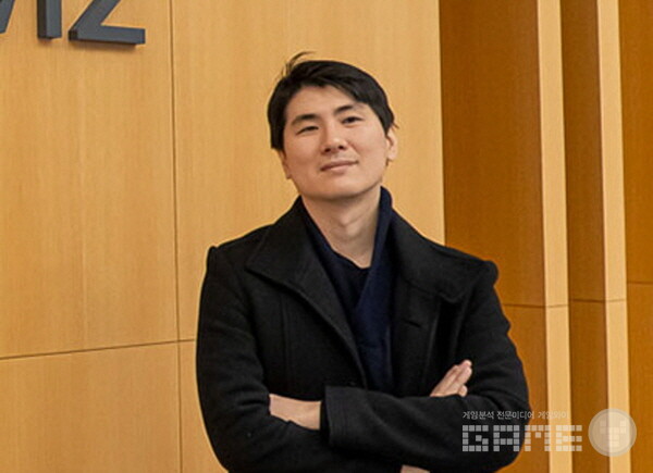 라운드8 스튜디오 노창규 AD