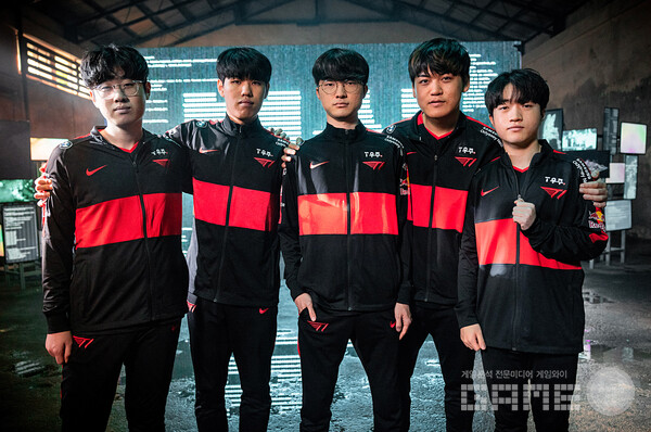 LCK, T1