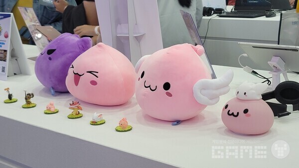 그라비티 부스/게임와이 촬영