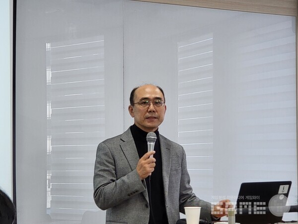 위정현 교수는 공문을 보내며 게임위에 토론을 신청한 바 있다 / 게임와이 촬영