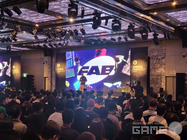 팀 스위니 대표는 키노트에서 메타버스에 대해 주로 이야기 했다 / 게임와이 촬영 