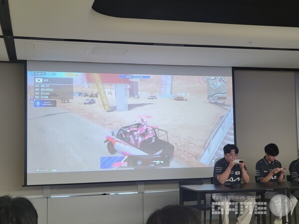 시작하자마자 총기와 차량을 찾은 후 1구간으로 이동해야 한다 / 게임와이 촬영 