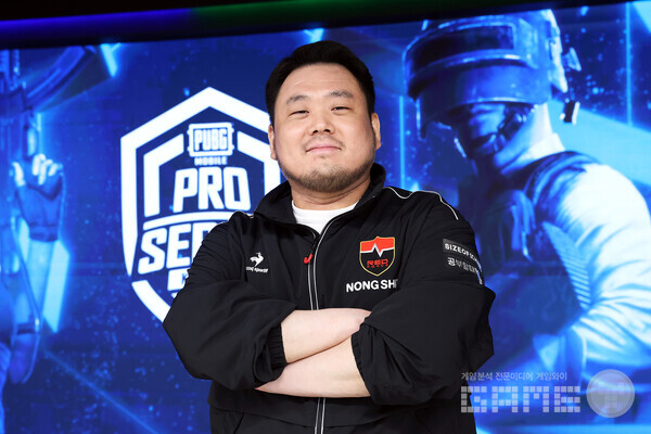 아시안게임 모배 윤상훈 감독 /크래프톤