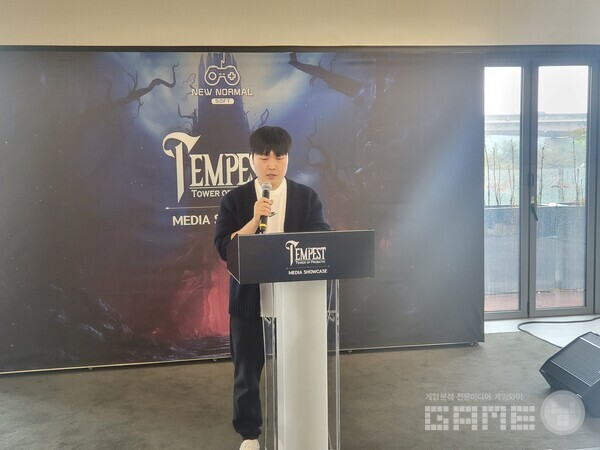 한국 게임 시장을 비판하며 이용자 가치 보존 BM을 강조했다 / 게임와이 촬영