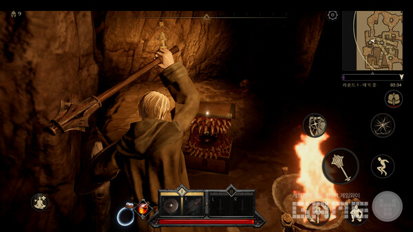 벽에 닿으면 무기가 팅겨나오는 등 원작과 공격 방식이 거의 같다고 볼 수 있다 / 크래프톤 제공