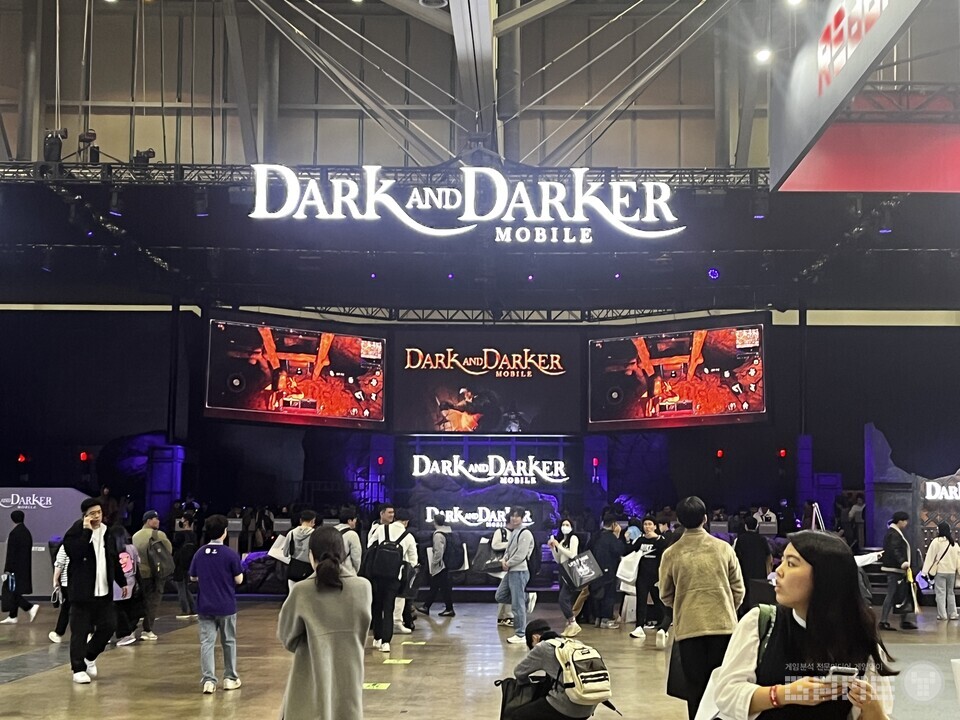 다크앤다커 부스 현장 / 게임와이 촬영