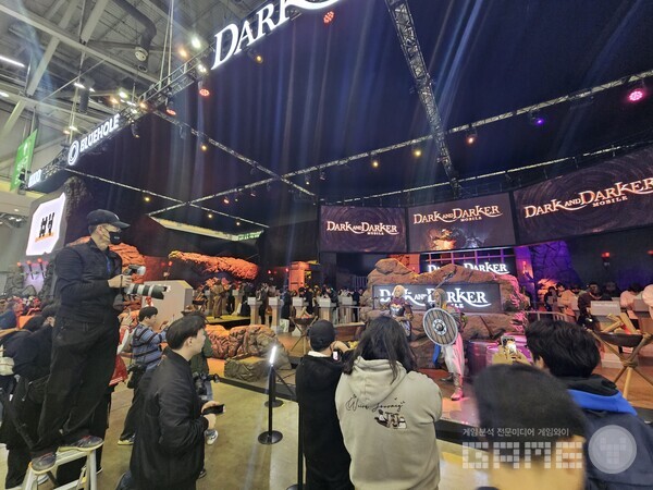 다커앤다커 모바일 부스 /게임와이 촬영