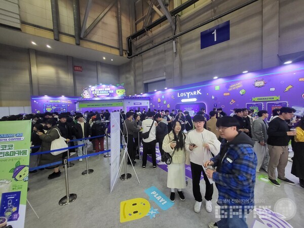 모코코 카페에도 많은 이용자들이 방문했다 / 게임와이 촬영