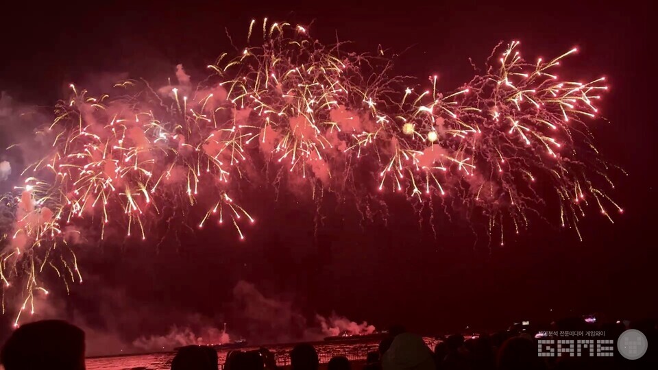 ​​‘위메이드 페스티브 나이트’ 불꽃축제 / 게임와이 촬영