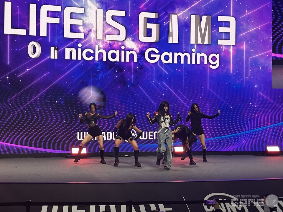 위메이드 가수 청하 특별공연 프로그램 현장 / 게임와이 촬영