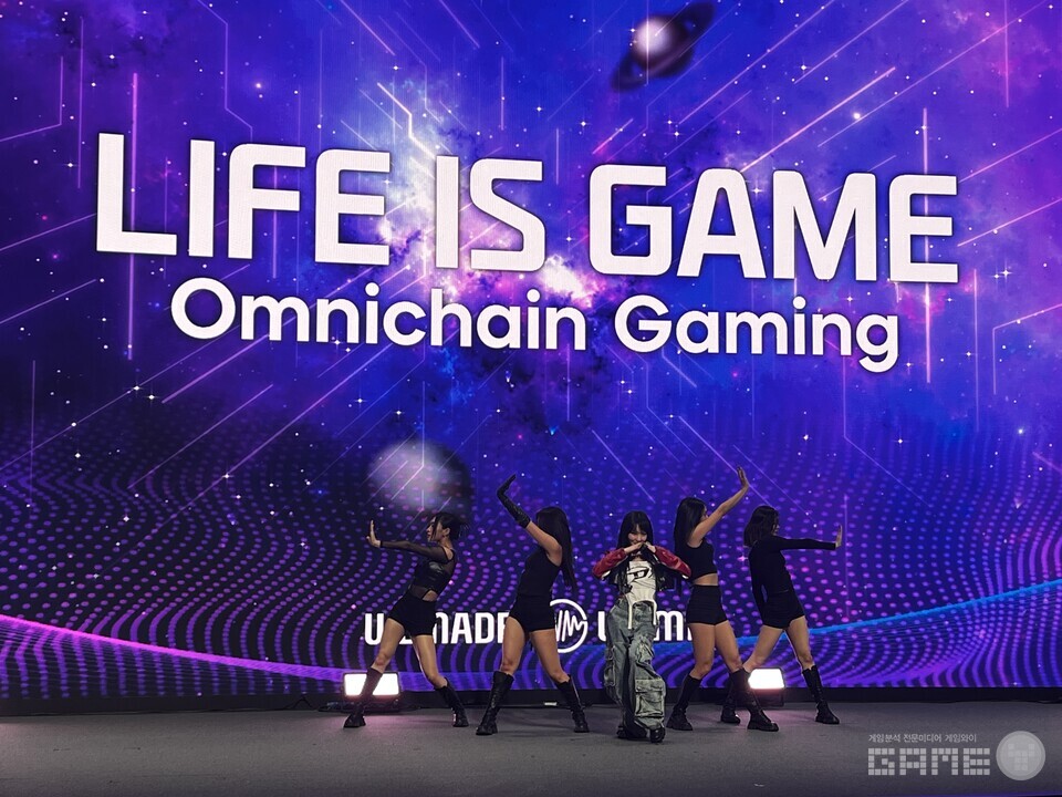 위메이드 가수 청하 특별공연 프로그램 현장 / 게임와이 촬영