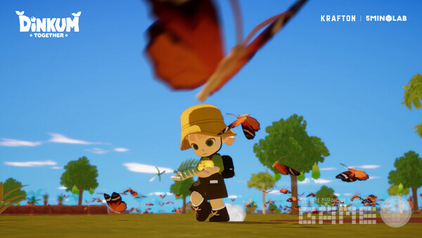 나비들과 함께 하는 여행. 딩컴 투게더 /크래프톤