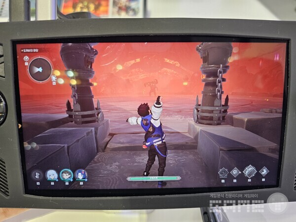 몬길 스타다이브 /게임와이 촬영