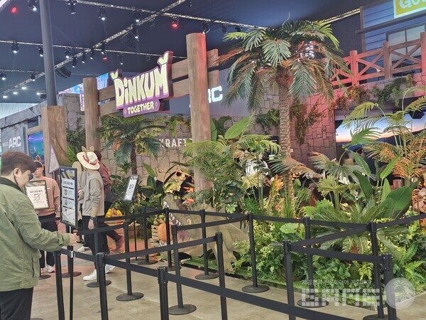 지스타 크래프톤 딩컴 투게더 부스 /게임와이 촬영