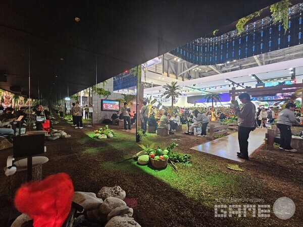 지스타 크래프톤 딩컴 투게더 부스 /게임와이 촬영