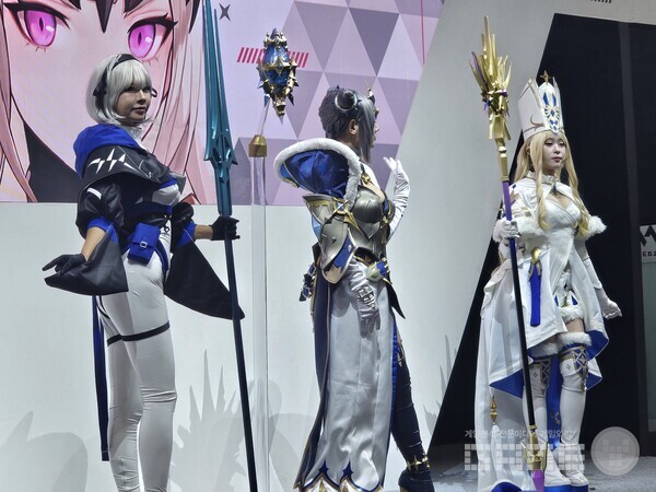 웹젠 부스 코스어 /게임와이 촬영