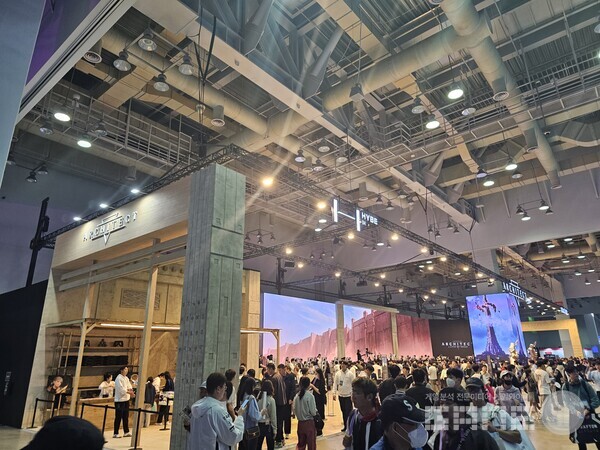 하이브IM 아키텍트 부스 /게임와이 촬영