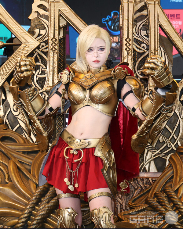 오딘 부스 코스어 /라이온하트스튜디오