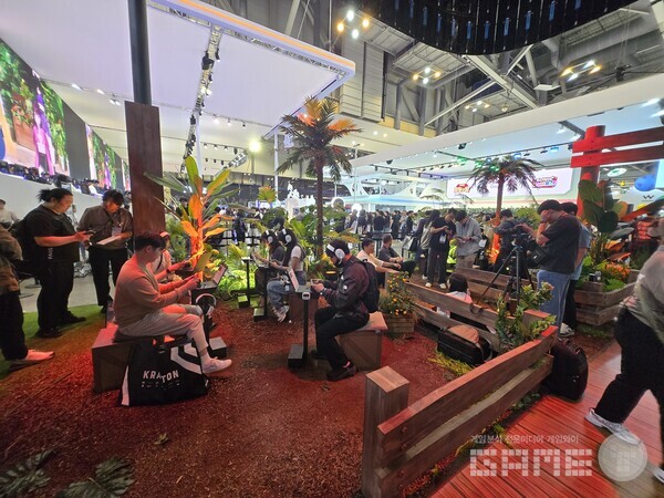 크래프톤 딩컴 부스 / 게임와이 촬영