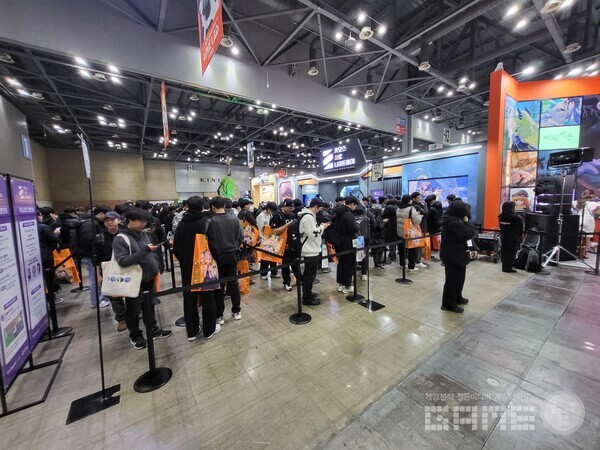 에픽세븐 개발팀의 신작으로도 알려진 카오스 제로 나이트메어 / 게임와이 촬영