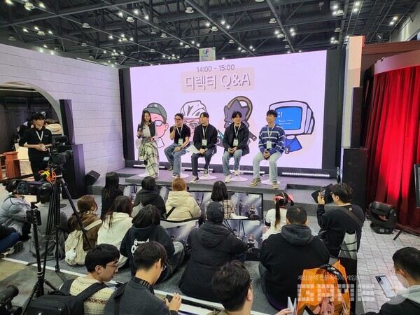 많은 이용자들이 리메멘토에 관심을 보여 디렉터 Q&A에도 참석했다  / 게임와이 촬영