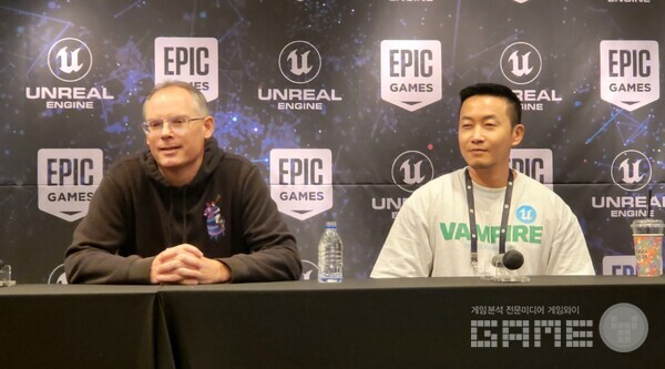 언리얼 페스트에 참가한 팀 스위니 에픽게임즈 대표 / 게임와이 촬영
