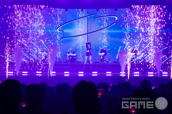프리즈브이의 연세대 팬 콘서트 현장 사진 / 넷마블 제공