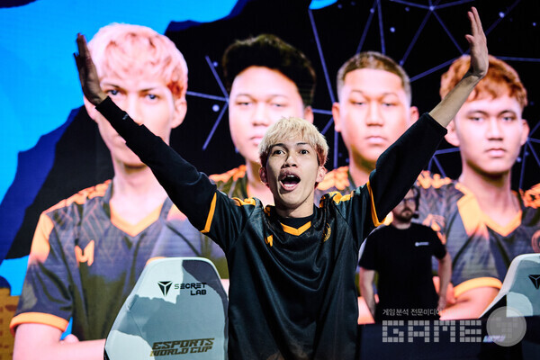 팀 스탈리온_kLp 켄트 로이드 피가로