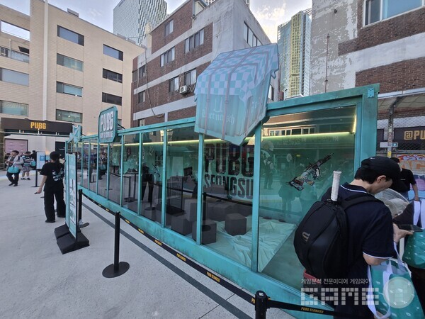 펍지 성수, 지드래곤 컬래버 팝업 현장 / 게임와이 촬영