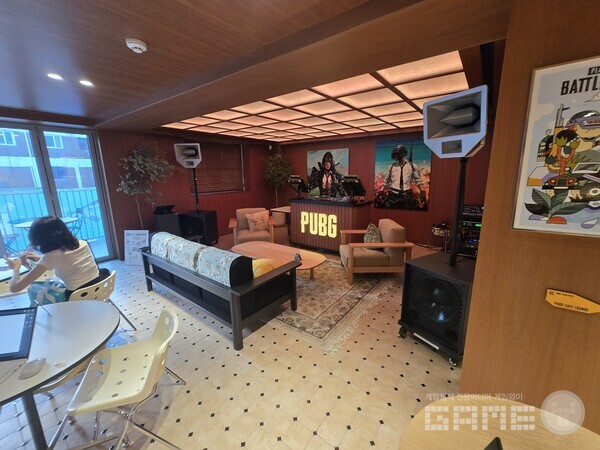 펍지 성수, 지드래곤 컬래버 팝업 현장 / 게임와이 촬영