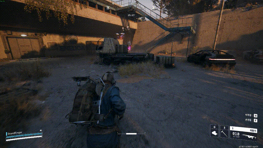 추적하고 있는 적을 아크가 쓰러트린 장면. 어그로가 바로 기자에게로 변경됐다 / 게임와이 촬영