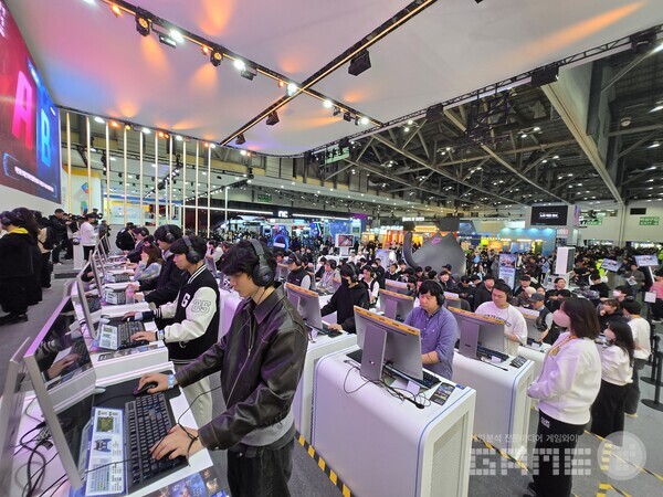 지스타 2025 넷마블 부스 전경 / 게임와이 촬영